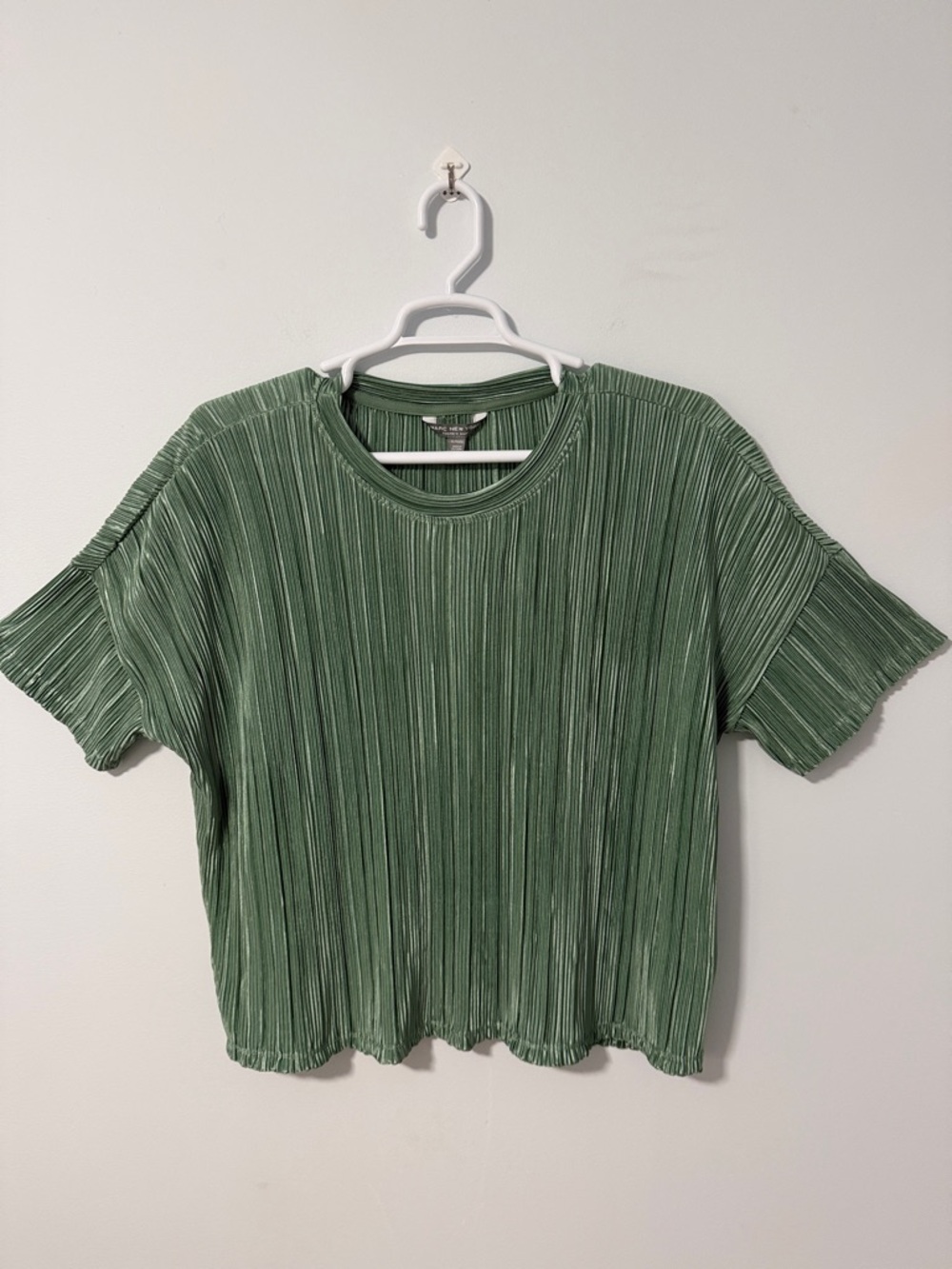 Marc New York Pleated Short-Sleeve Top in Moss Green SZXL - Picture 14 of 16